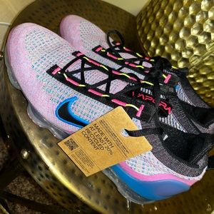 Nike Vapormax Brand NEW Women Size 12